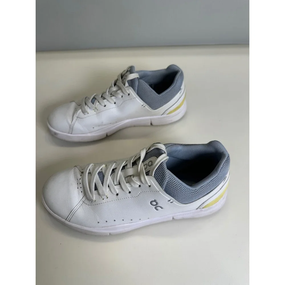 On Running THE ROGER Advantage Womens White Grey Yellow Sneakers 48.99148 Size 8